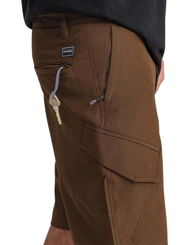 Country Days Hybrid Shorts 20inch in Rubber image 4