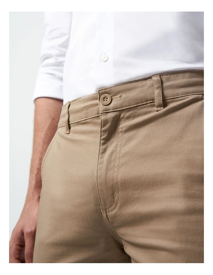 Advanced Chino Pant 2.0 in Khaki image 5