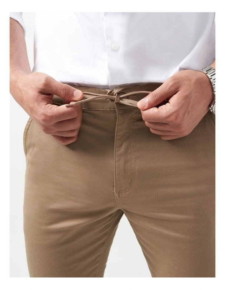 Advanced Chino Pant 2.0 in Khaki image 6