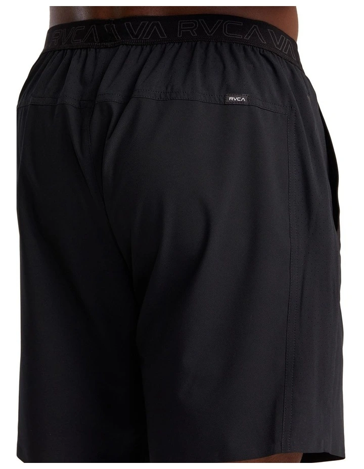 Yogger Plus 18 Inch Shorts in Black image 4