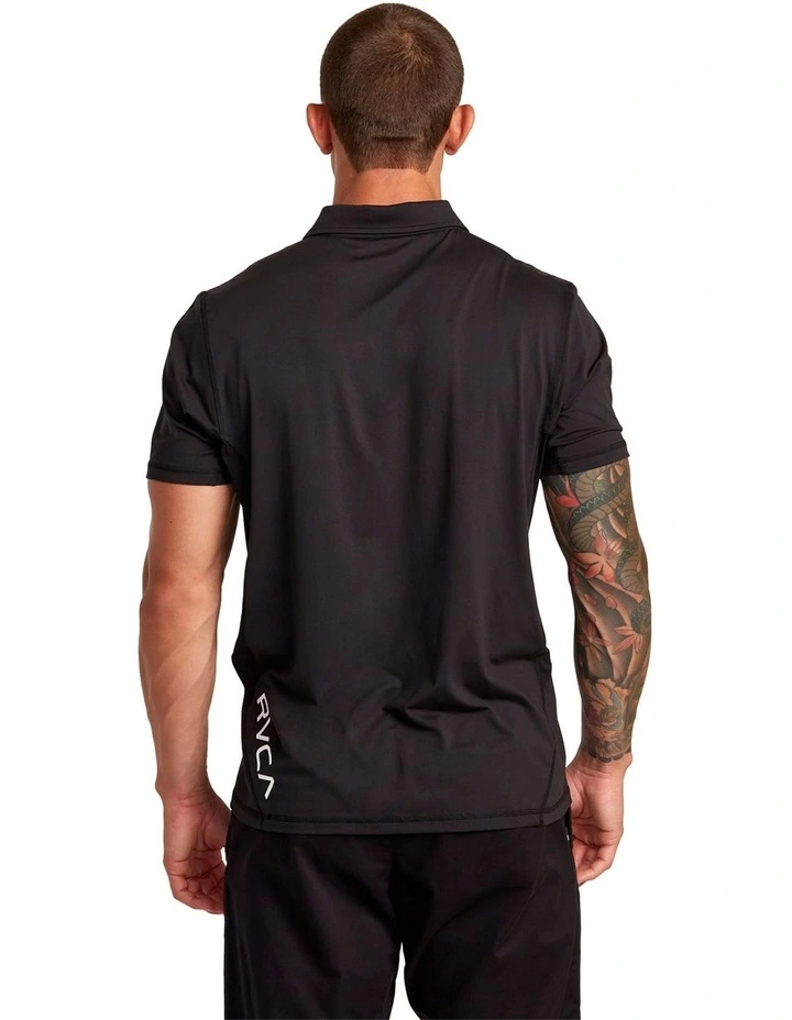 VA Sport Vent Technical Polo Shirt in Black image 2