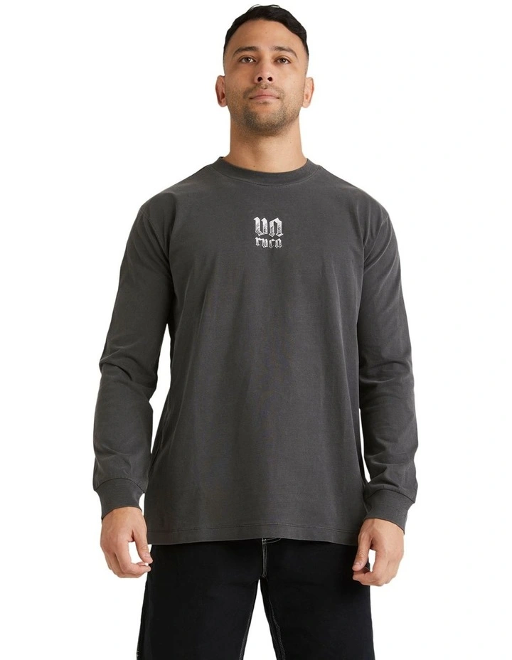 Lynes Va T-shirt in Washed Black image 1