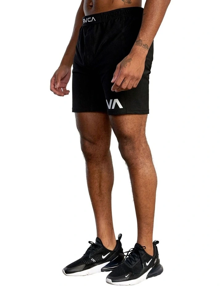 Grappler Short 17 in Black image 2