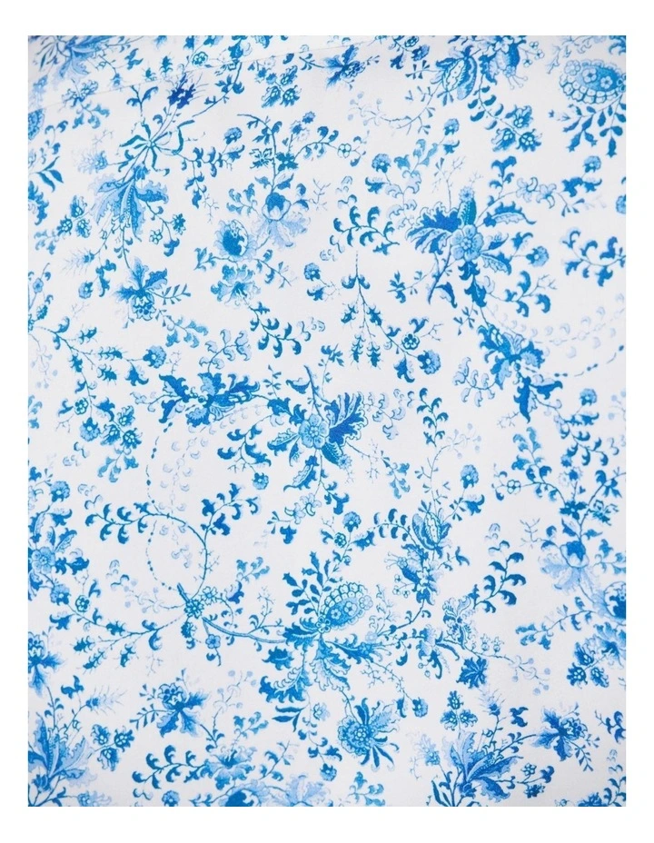 Regular Short Sleeve Floral Shirt in White/Blue image 7