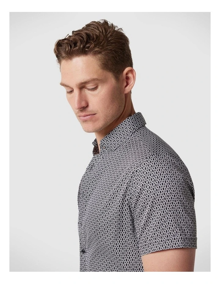 Regular Fit Printed Geo Shirt in Black/White image 6
