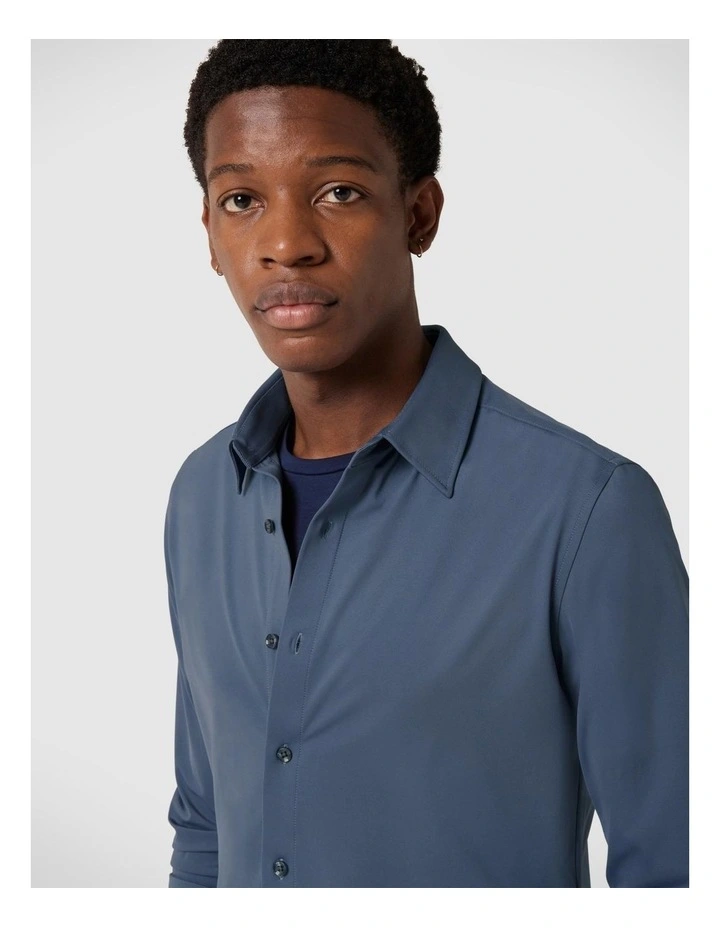 Slim Travel Shirt in Steel Blue image 4