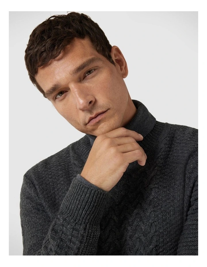 Heavyweight Chunky Design With Contrast Cable Knit in Charcoal image 1