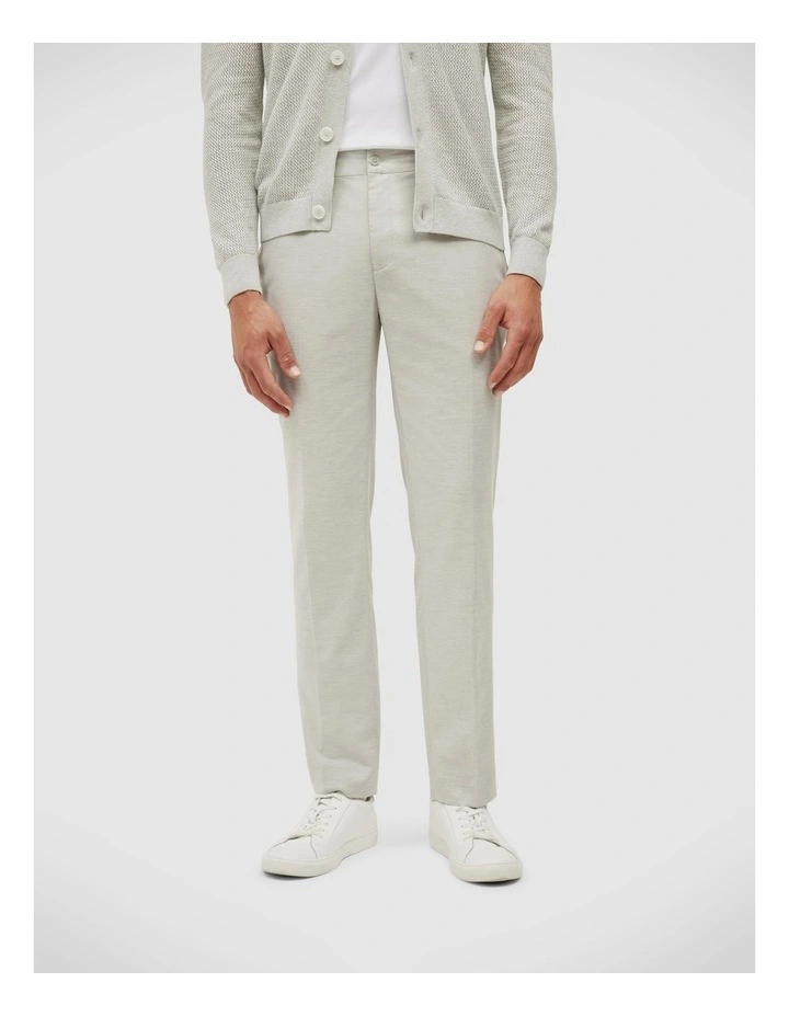 The Everyday Pant in Light Grey image 3