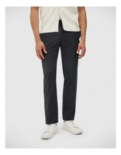 The Everyday Pant in Navy
