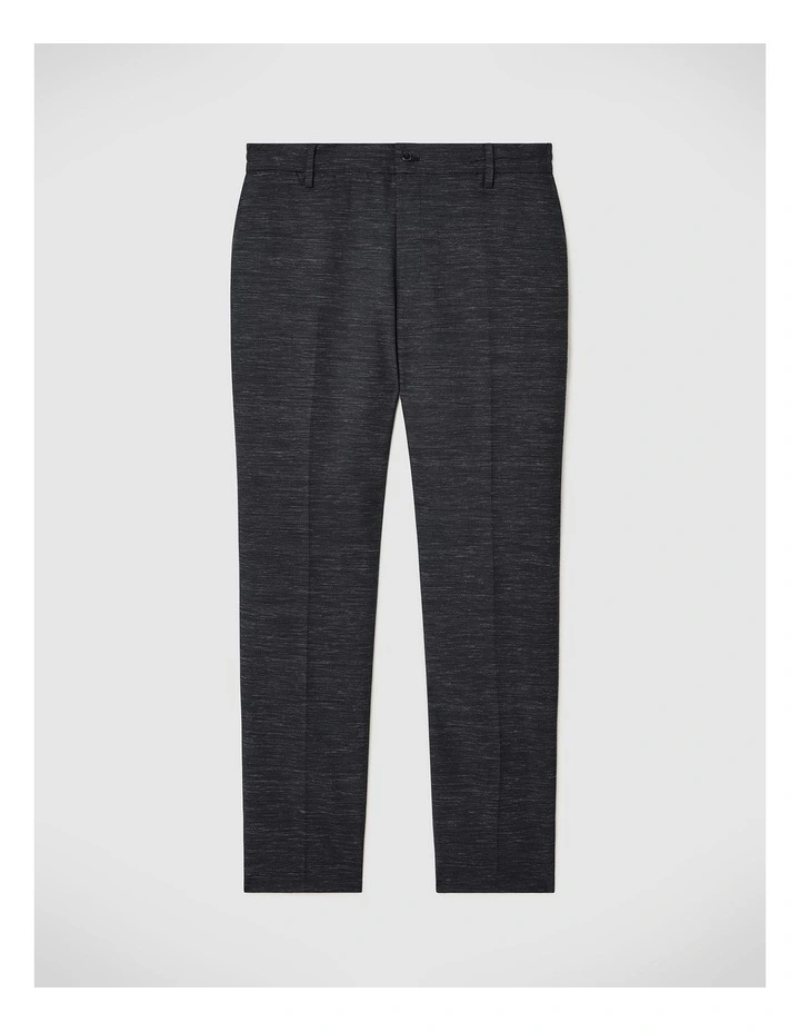 The Everyday Pant in Navy image 3