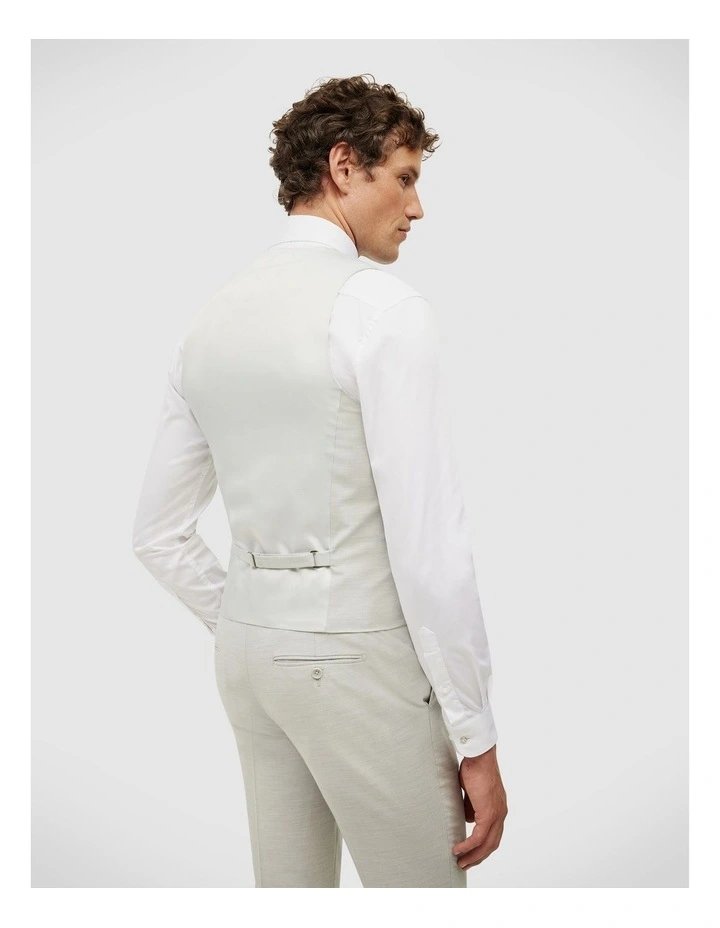 Textured Tailored Vest in Light Grey image 4