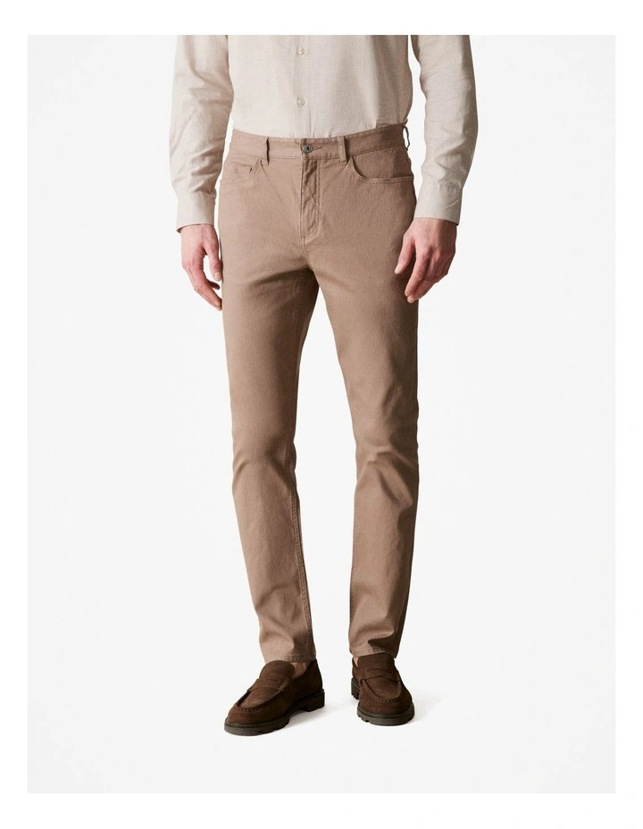 Regular Fit Bedford Jean in Cocoa image 2