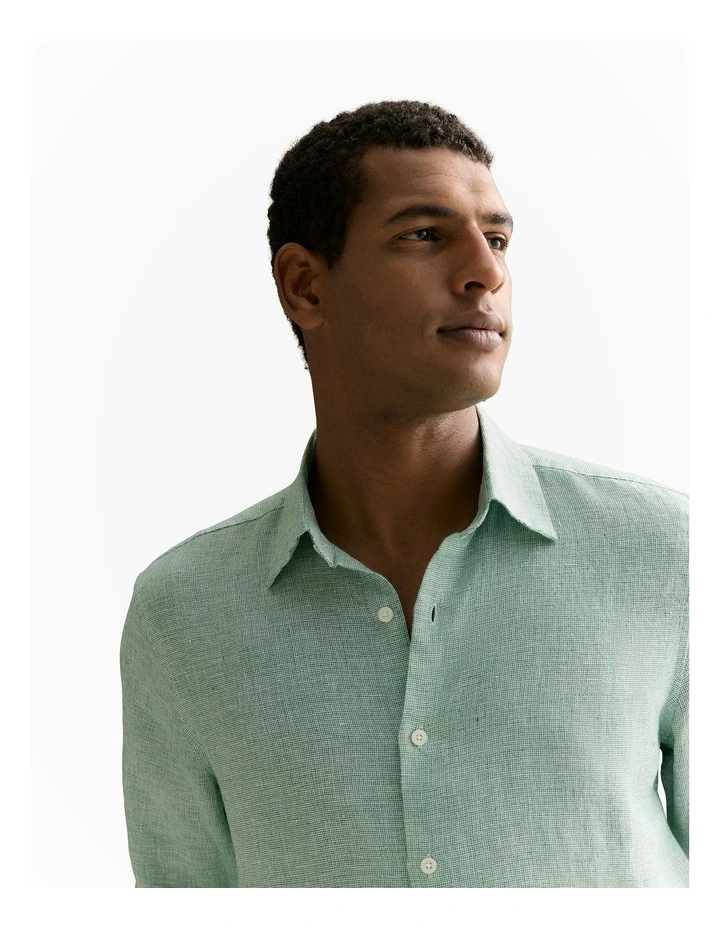 Tailored Fit Basketweave Linen Shirt in Racing Green image 3