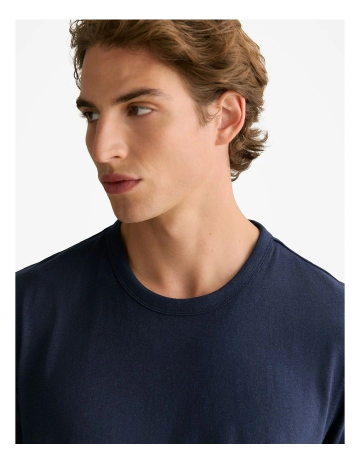 Linen Cotton Relaxed Crew T-shirt in Navy image 3