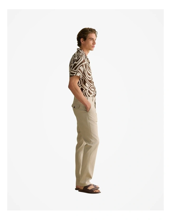 Kai Linen Short Sleeve Shirt in Chocolate image 5