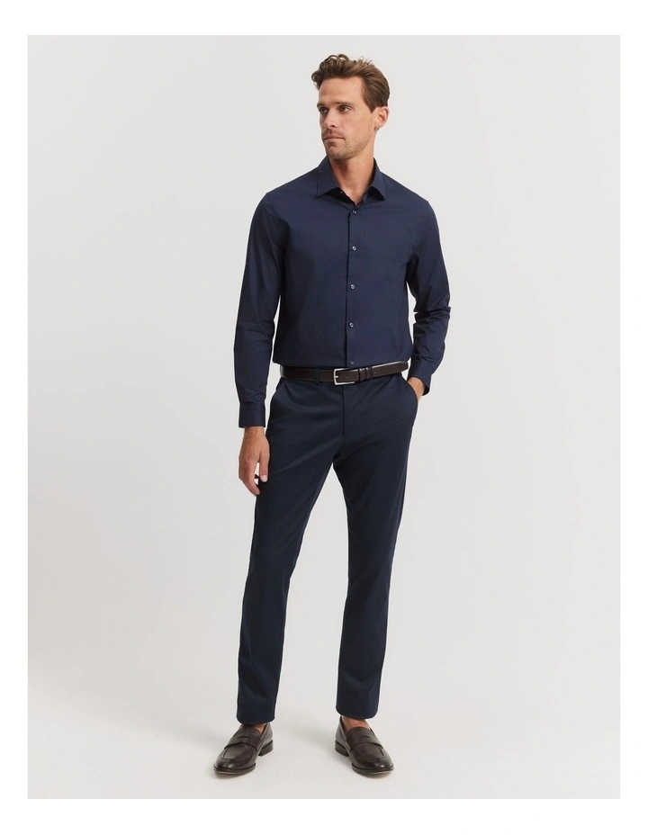 Tailored Fit Poplin Stretch Shirt in Ink image 3