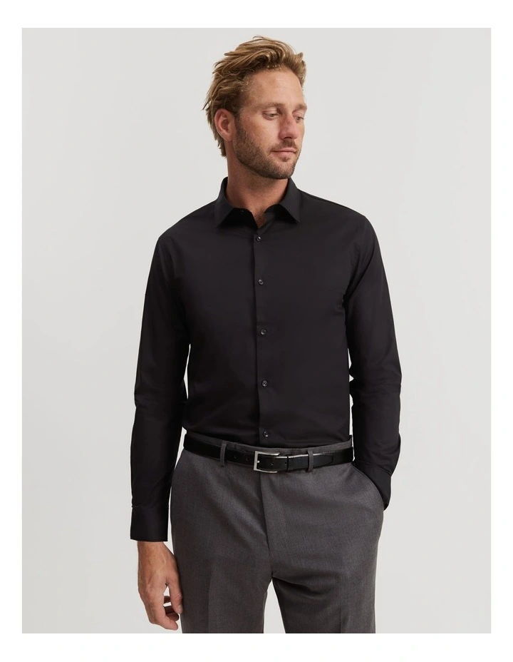 Tailored Fit Poplin Stretch Shirt in Black image 1