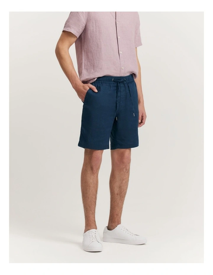Organically Grown Linen Drawcord Short in Navy image 1