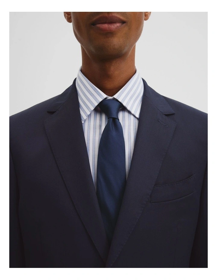 Silk Textured Tie in Navy image 2