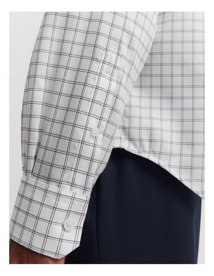 Grid Travel Shirt in Black image 3