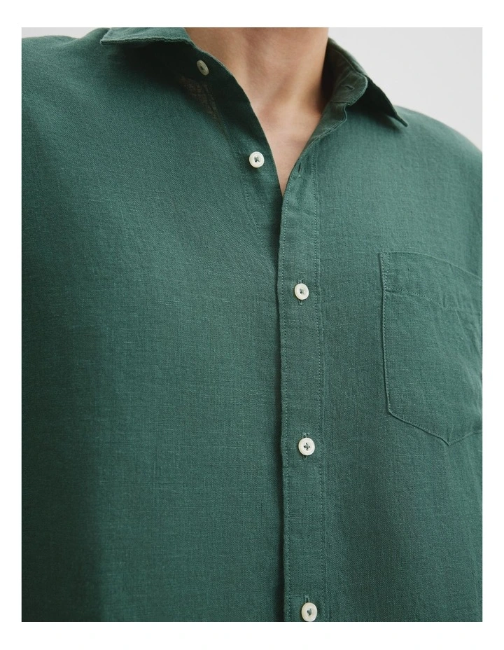 Regular Fit Organically Grown Linen Shirt in Eden Green image 2
