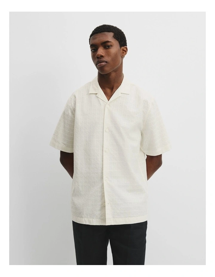 Short Sleeve Jacquard Woven Shirt in Chalk image 2