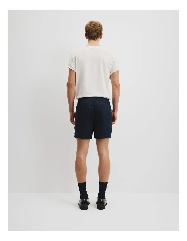 Organically Grown Linen Drawcord Short in Navy image 4