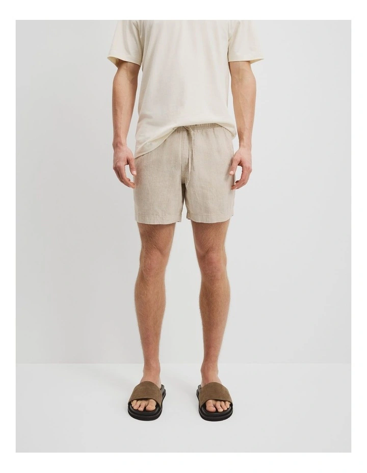 Organically Grown Linen Drawcord Short in Oat image 2