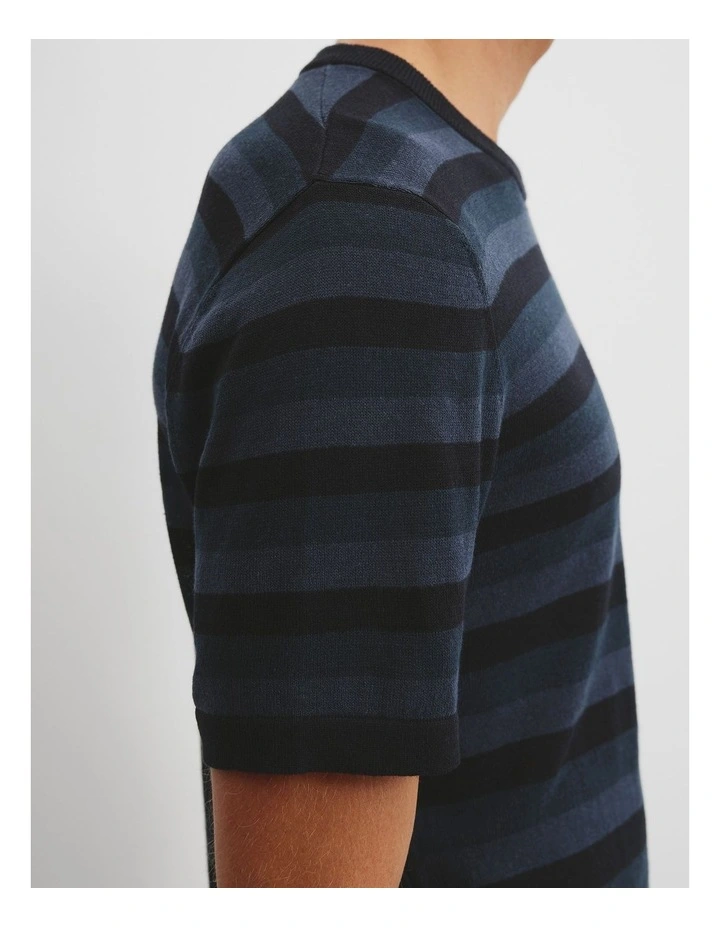 Linen Blend Stretch Knit T-shirt in Navy image 2