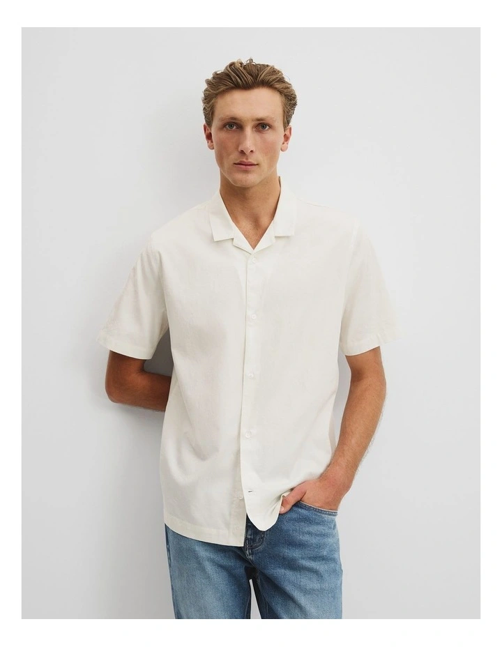 Short Sleeve Revere Jacquard Shirt in White image 1