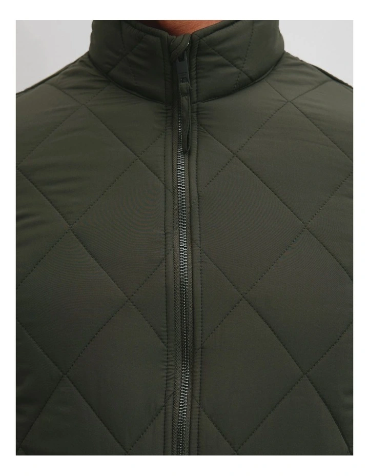 Polyester Funnel Neck Quilted Jacket in Olive Green image 3