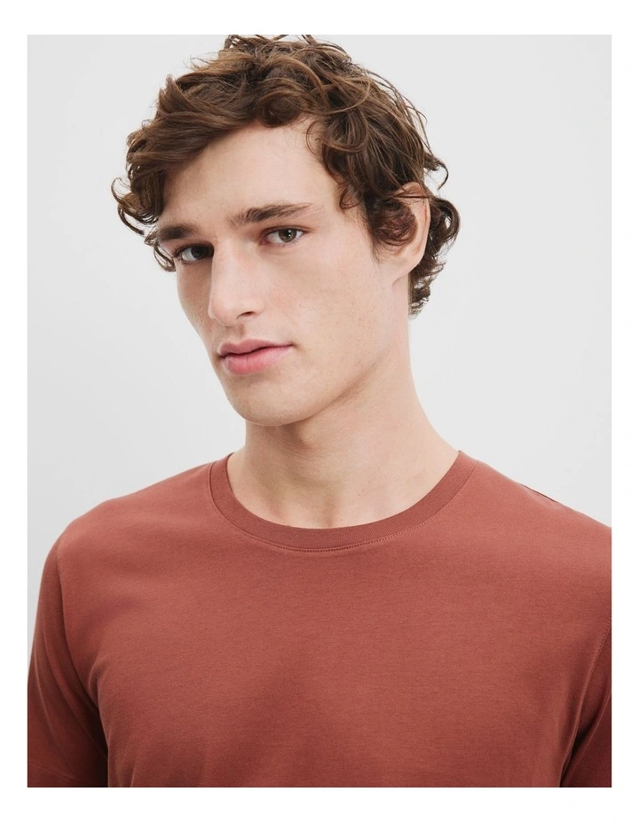 Pima Cotton Crew T-shirt in Rouge image 2