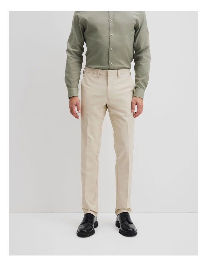 Regular Fit Cotton Travel Pant in Porcelain image 2