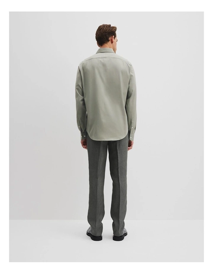 Regular Fit Oxford Shirt in Eucalyptus image 4