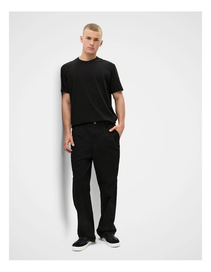 Relaxed T-Shirt in Black image 3