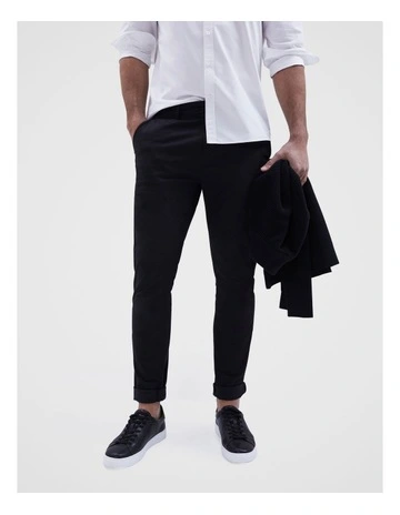 Slim Chino Pant in Black