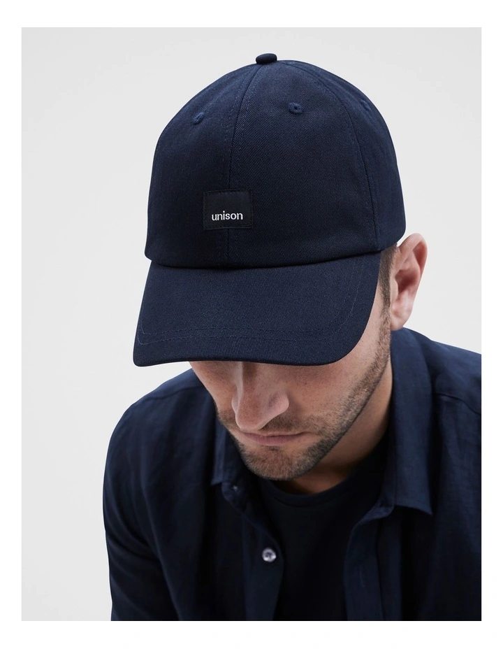 Logo Cap in Navy image 2