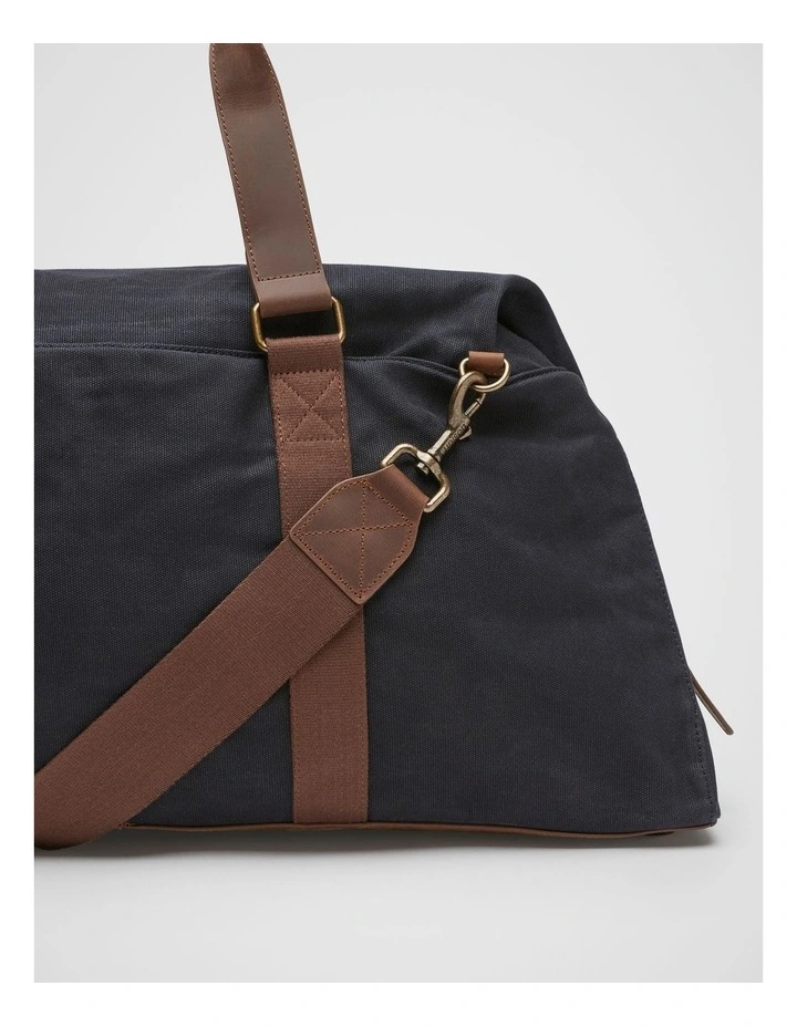 Blake Weekender Bag in Navy image 3