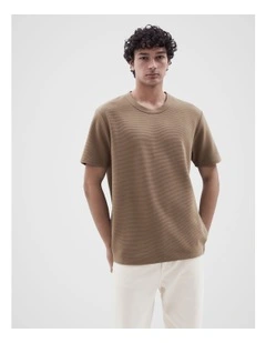 Textured Relaxed T-shirt in Mocha
