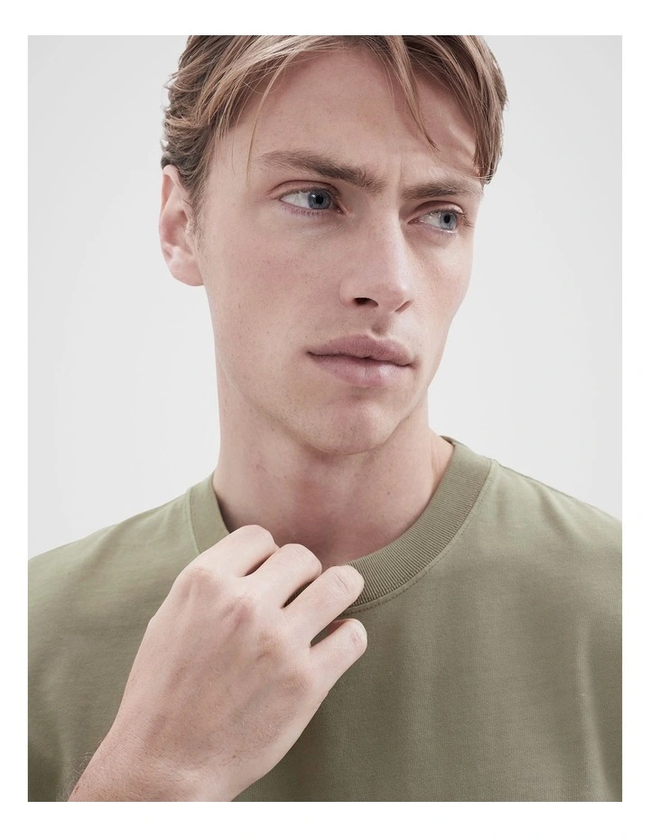 Relaxed T-shirt in Green image 4