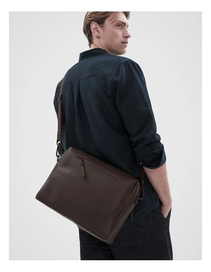 Zac Messenger in Brown image 4