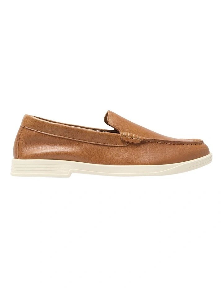 Valiant Loafers in Tan Leather image 1