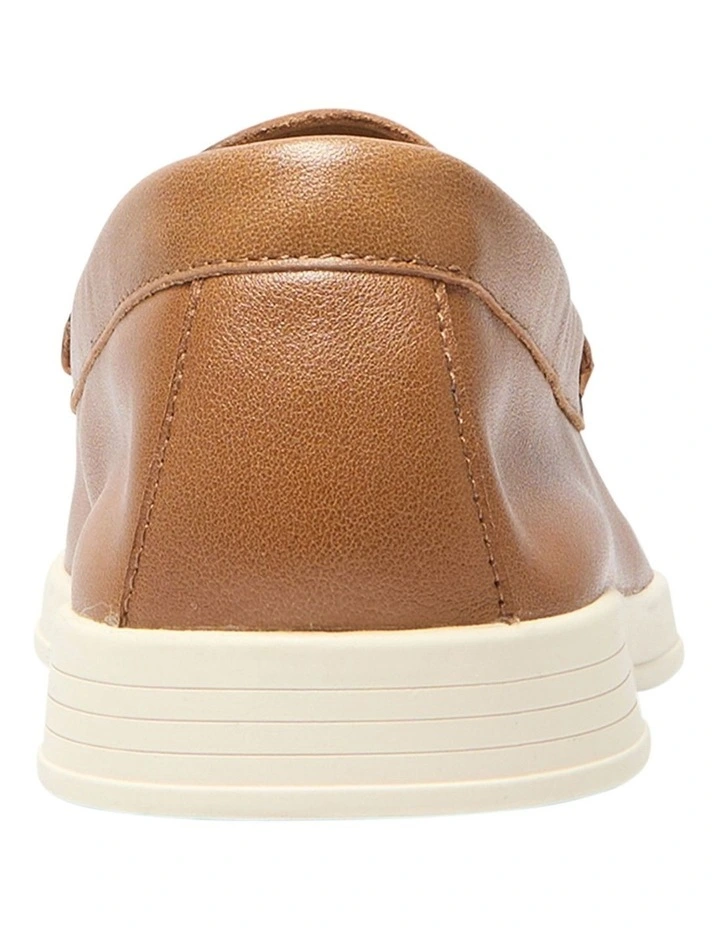 Valiant Loafers in Tan Leather image 5