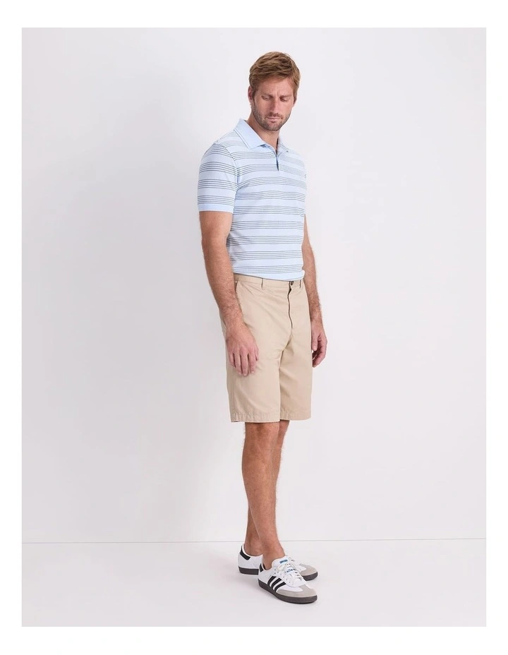 Classic Short in Beige image 3