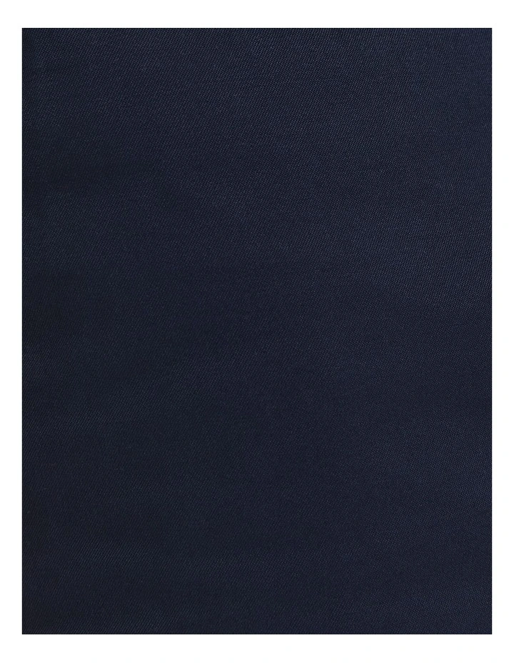 Classic Short in Navy image 6