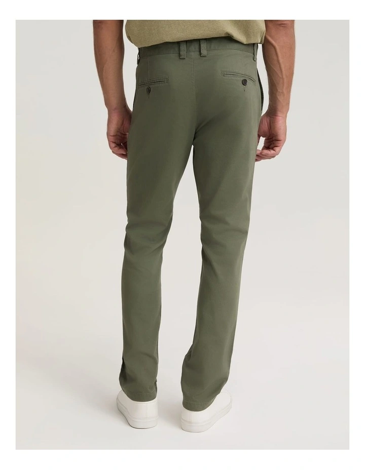 Jones Chino in Olive image 2