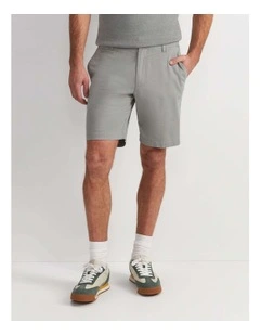 Trey Classic Short
