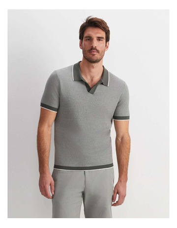 Khaki colour