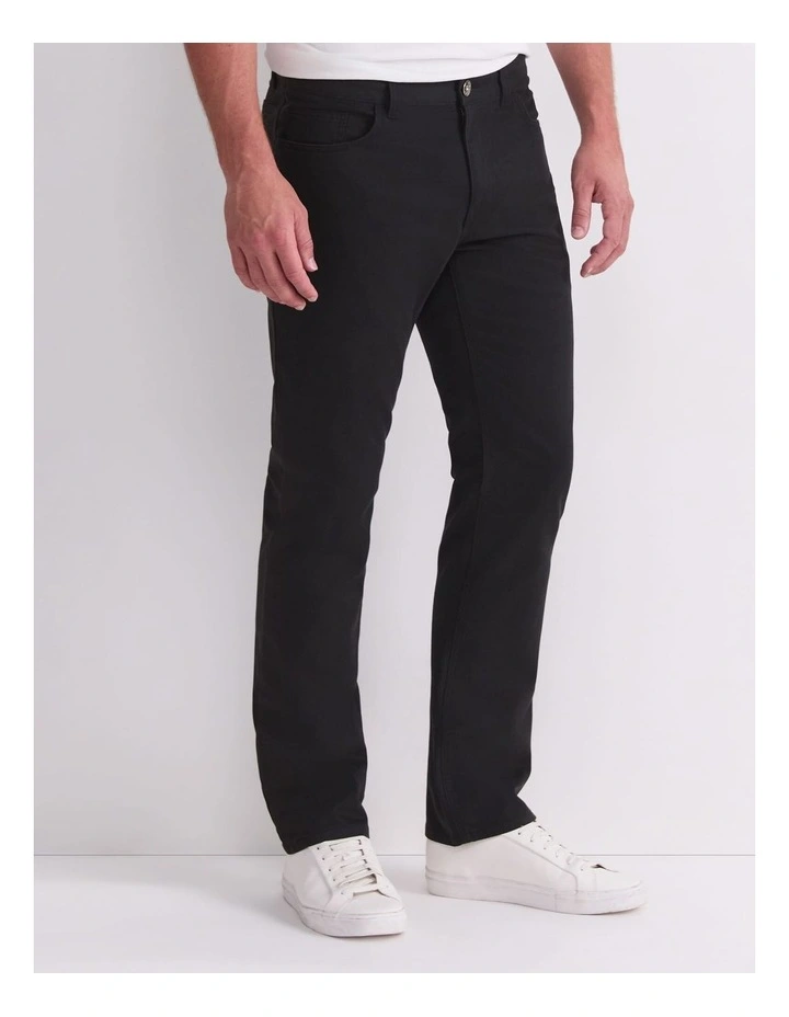 Bedford Jeans in Black image 4
