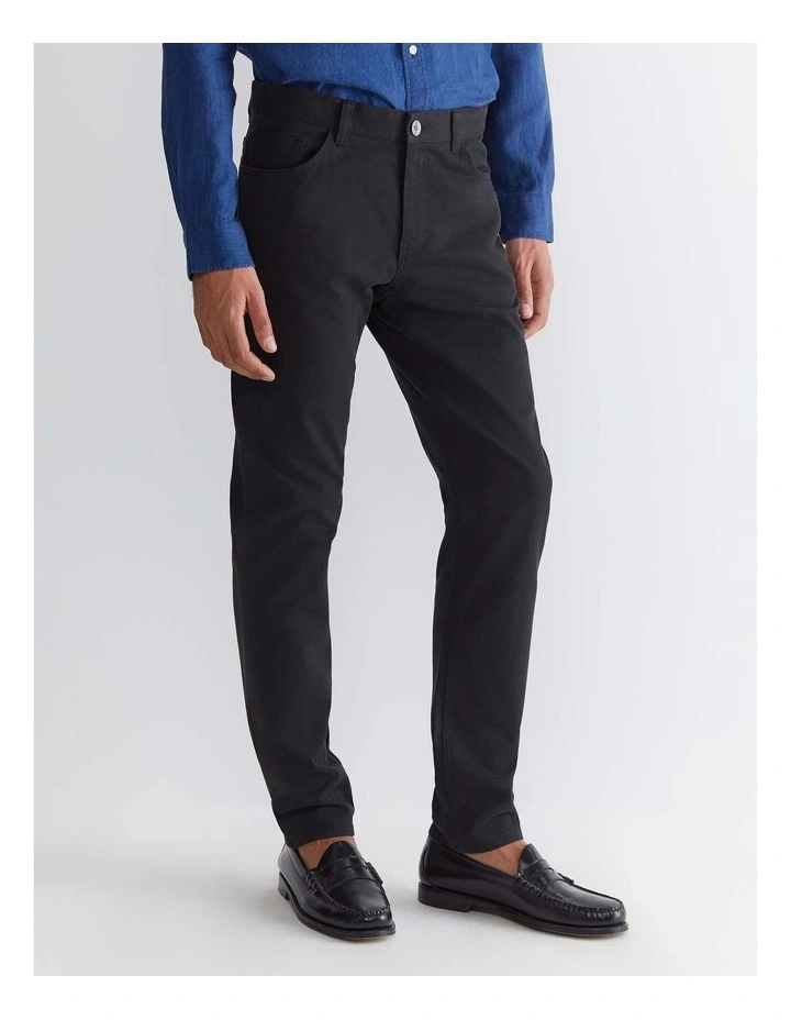 Tapered Bedford Jean in Black image 1
